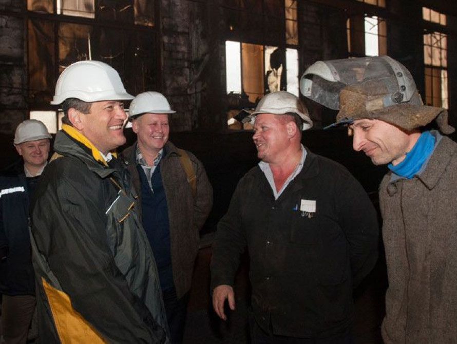 Владимир Буряк готов помочь ЗТМК увеличить объем производства