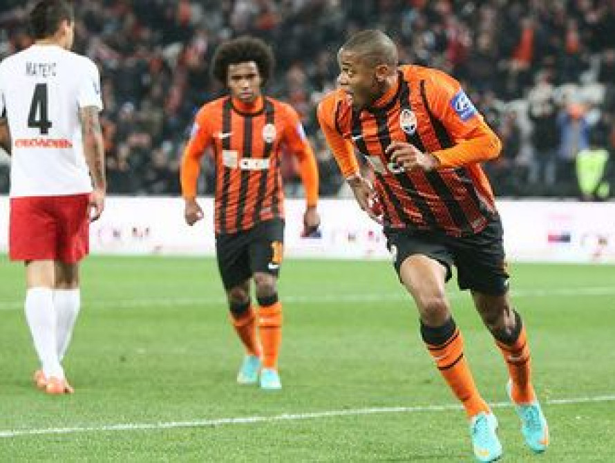 "Шахтер" переезжает на запорожский стадион