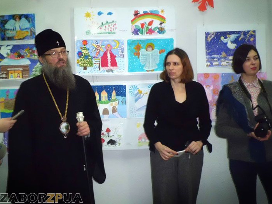 В Запорожье на детской выставке Лука рассказал о неделимой Украине