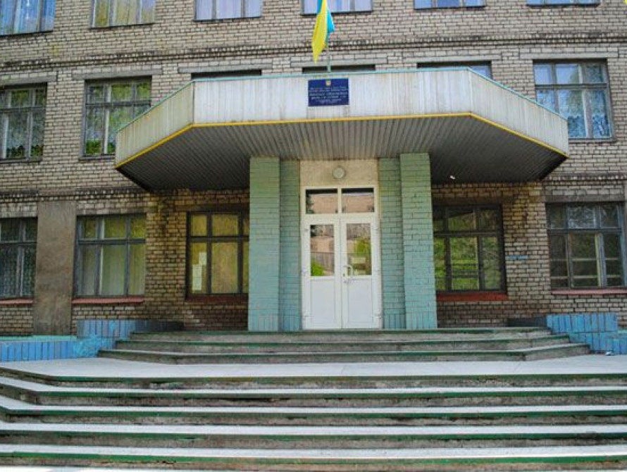 Из Запорожской школы отчисли 6 учеников за торговлю наркотиками?