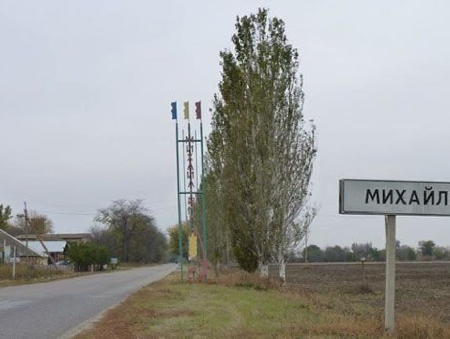 В Запорожском райцентре восстановили мемориал советским воинам, оскверненный еще год назад