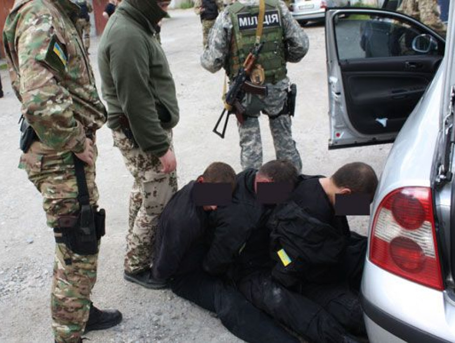 Появились подробности очередного ограбления ювелирного магазина в Запорожье (фото, видео)